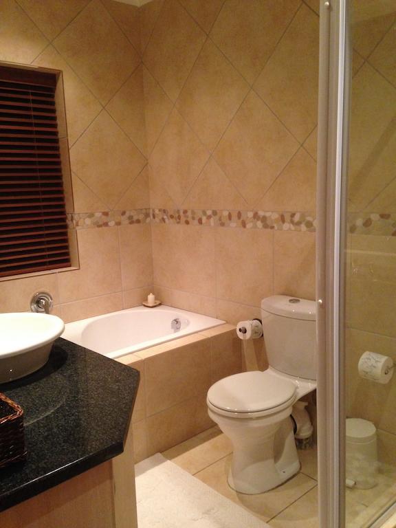 Fynbos Feniks Apartment Stellenbosch Rom bilde
