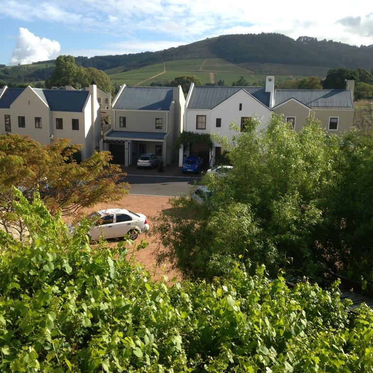 Fynbos Feniks Apartment Stellenbosch Eksteriør bilde